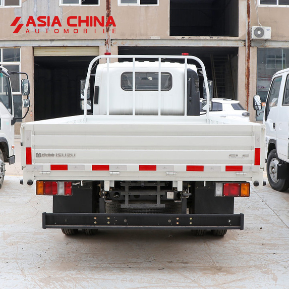 Qingling Isuzu ELF M100 Бортовой грузовик ELF легкий грузовик
