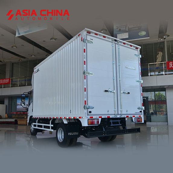 Qingling Isuzu ELF M600 Фургон 4x2 Грузовик для перевозки грузов