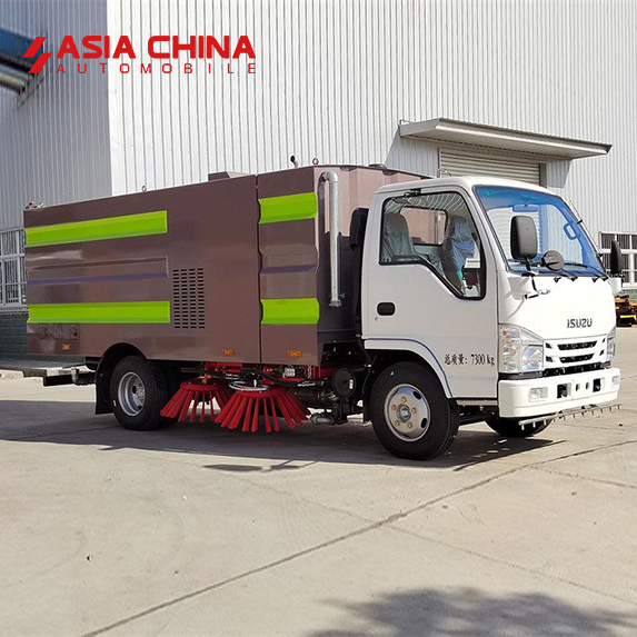 Isuzu Подметально-уборочная машина