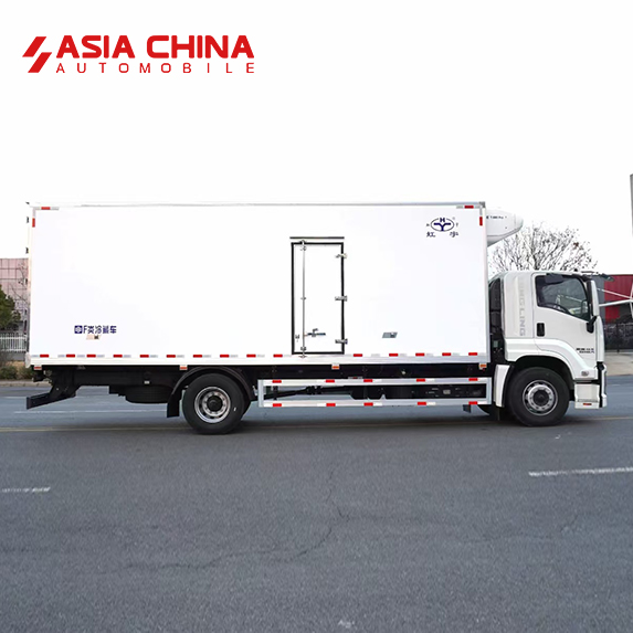 Isuzu Рефрижераторный грузовик