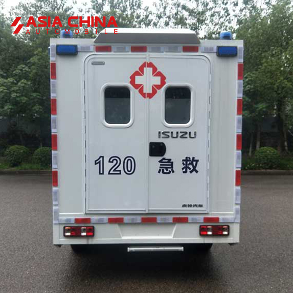 Isuzu Скорая помощь