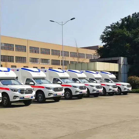 Isuzu Скорая помощь
