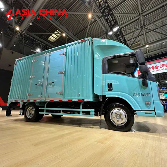 Isuzu EQ2 Электрический грузовой фургон с правым рулём