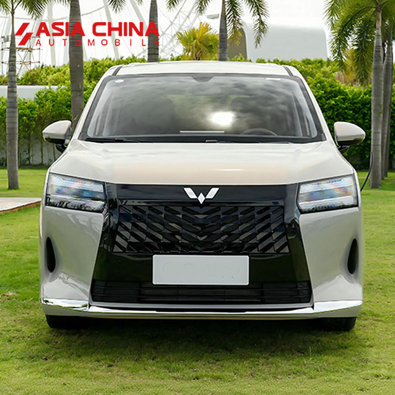 Wuling Xingguang 730 PHEV | 7-местный подключаемый гибридный MPV